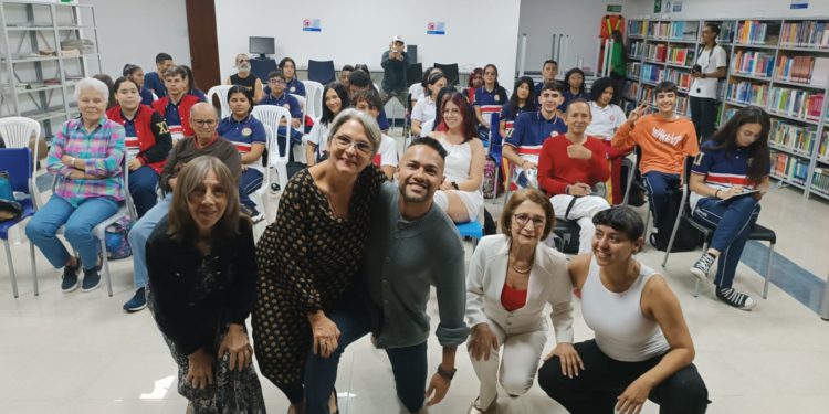 Gobernación rindió homenaje a artistas y gestores en el día internacional del teatro