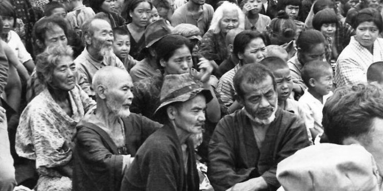 Okinawa: los “suicidios forzados” de cientos de civiles japoneses que fueron obligados a quitarse la vida antes que rendirse a EE.UU.