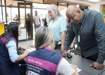 Funcionarios y contratistas de la Gobernación de Risaralda recibieron terapia neural