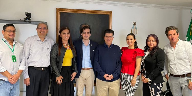 Expertos de la CICAD OEA llegan a Risaralda para fortalecer implementación de alternativas al encarcelamiento