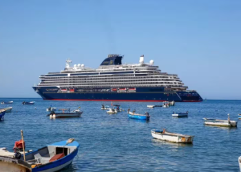 Dos franceses pretendían abordar crucero en Cartagena con 16 paquetes de cocaína