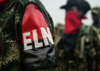 ELN anunció que diálogos con el Gobierno Petro estarían en “fase de congelamiento”