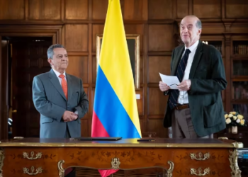 Secretario general de la Cancillería no demandará al Gobierno de Gustavo Petro a pesar de que lo llamó “traidor”: “No necesito el trabajo”