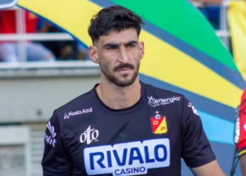 El arquero del Deportivo Pereira le llevó la contraria al árbitro en el polémico gol de Junior: “Nos perjudicaron”