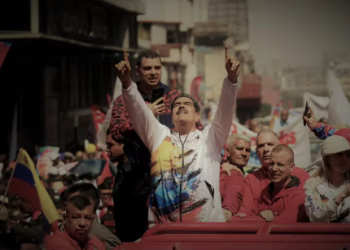 Maduro se burla de casi todos