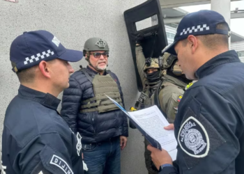 Desde experimentos biológicos y aborto forzado hasta tortura y explotación sexual: los delitos por los que tiene que responder Salvatore Mancuso