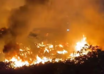 Incendio en el oriente de Bogotá: más de 70 casas fueron devoradas por las llamas