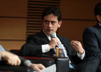 Director de la Dian dice que revisa redes sociales de “influencers” para sancionarlos por no declarar renta como se debe