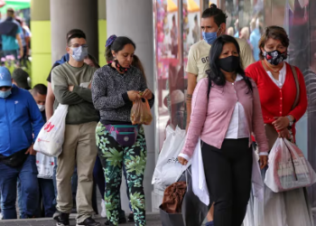 Los colombianos ya no quieren comprar vivienda ni vehículos: estas son las razones, según Fedesarrollo