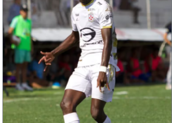 Murió futbolista colombiano tras desplomarse durante un entrenamiento con un equipo de Bolivia
