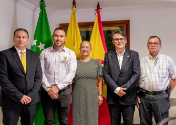 Gobernación de Risaralda Con el reto de fortalecer la salud, asumieron los gerentes de tres hospitales departamentales