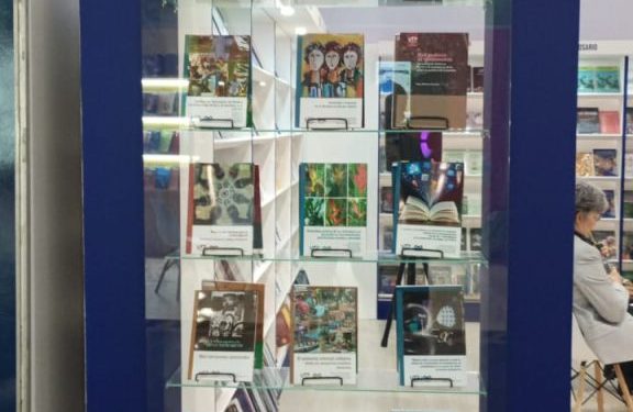 Continúa la exitosa participación de la UTP en la FILBO 2024