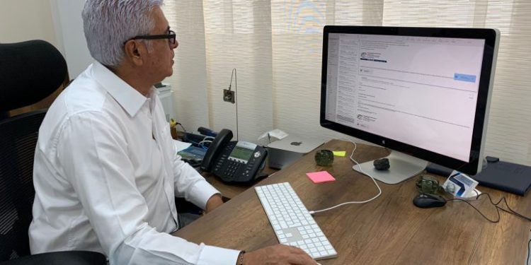 Vicerrector Administrativo de la UTP entrega detalles de la nueva Resolución de horarios flexibles 