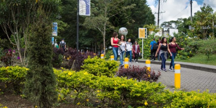 Actualícese en la Re-inducción Administrativa de la UTP