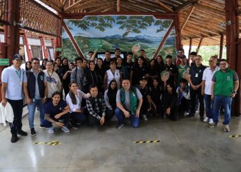 La CARDER y la Institución Educativa Alfonso Jaramillo unen esfuerzos por la educación ambiental