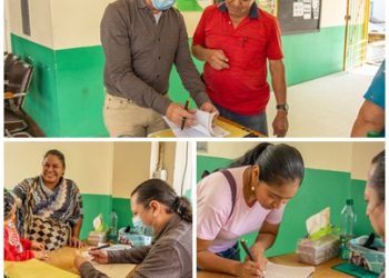 Gobernación entrega bonos de dotación a más de 400 docentes y funcionarios de 12 municipios