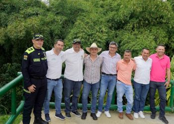 Gobernación lideró el tercer encuentro de alcaldes para impulsar seguridad y turismo en Risaralda