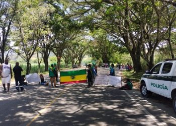 Comunidad indígena Karabi Drua retornó a su resguardo, tras diálogo exitoso con la Gobernación