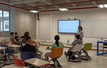 Charlas con invitados nacionales: enriqueciendo el conocimiento matemático de la Facultad de Ciencias Básicas de la UTP