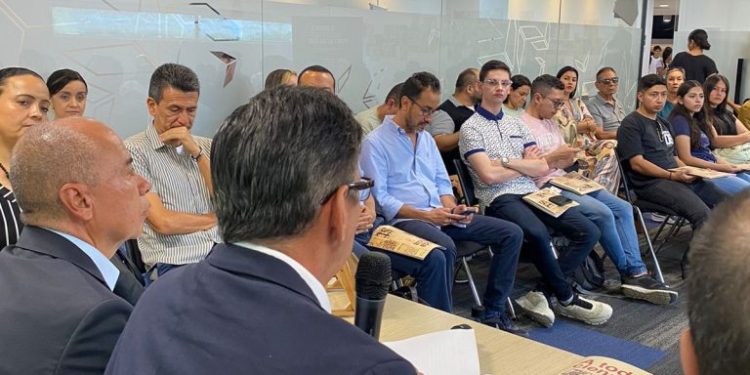 La revista «A Toda Ciencia» presentó su segunda edición: un vistazo al conocimiento científico de la UTP 