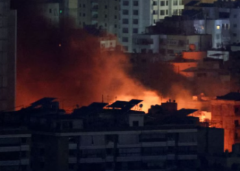 Tras la operación en Irán, Israel atacó 70 objetivos del grupo terrorista Hezbollah en Líbano