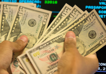 Dólar en Colombia se dispara a la espera de las elecciones en EE. UU.: así de caro cerró el 28 de octubre