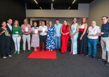 Rectores reciben exaltación por su destacada labor en programas y estrategias innovadoras