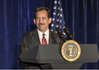 Blinken nombró al ex embajador Stephen Mull como coordinador para el traspaso de poder entre Biden y Trump