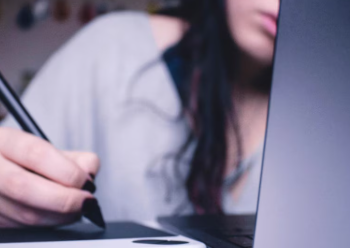 Trabajadores independientes tendrán estos cambios a la hora de cotizar pensión desde 2025 por la reforma de Petro