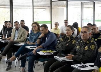 Gobernador Juan Diego Patiño Ochoa lidera importante Comité de Justicia Transicional en Risaralda