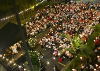 Cerca de 800 dosquebradenses hicieron parte de una noche de amor para la Virgen María