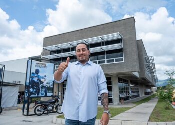 Gobernador de Risaralda alerta sobre impacto económico por crisis con Estados Unidos