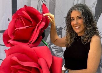 Alicia Martinez una emprendedora que defiende la belleza como herramienta para empoderar a la mujer.