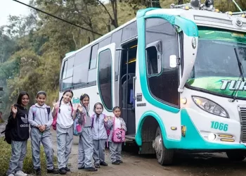 Con el transporte escolar, más de 4.000 estudiantes de Pereira pueden llegar seguros a las aulas de clase