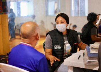 Alcaldía de Pereira garantiza una vejez digna a adultos mayores en situación de abandono con su traslado a centros de protección