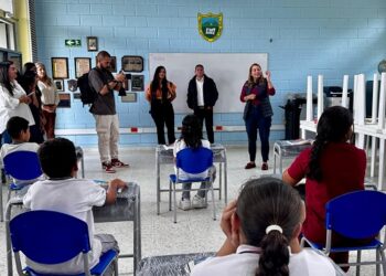 Gobernación de Risaralda dotó con mobiliario nuevo a 12 sedes rurales de la I. E Pedro Uribe