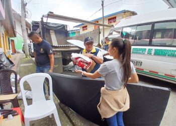Gobernación entregó ayuda humanitaria a familias del municipio de Balboa afectadas por las lluvias