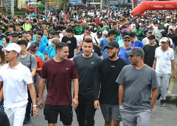 Pereira celebró el Día Mundial de la Actividad Física con una caminata que reunió cerca de 3.000 personas