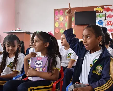 La Alcaldía de Pereira celebró el Día Internacional de las Niñas en las TIC con actividades en instituciones educativas rurales