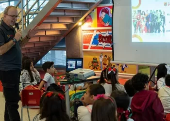 Presentando la colección de obras de Escritores Pereiranos, Secretaría de Cultura conmemoró el Día del Idioma