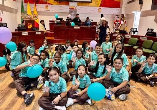 Equipo de la Aerocivil calibró el Sistema de Aterrizaje por Instrumentos del Aeropuerto Internacional Matecaña