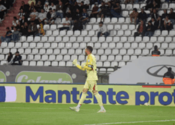 Esta es la fuerte sanción que recibirá Álvaro Montero tras los incidentes con los hinchas del Once Caldas en Manizales