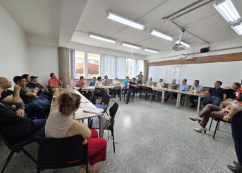 Homenaje a una vida dedicada a la ingeniería: Educardo Roncancio, 50 años de historia en la Facultad de Mecánica Aplicada