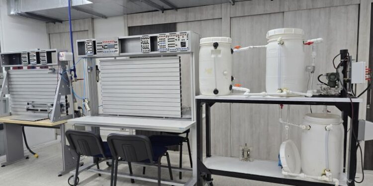 Tecnología al servicio del campo: Universidad Tecnológica de Pereira impulsa sistema de monitoreo espectral para mejorar calidad del aguacate Hass