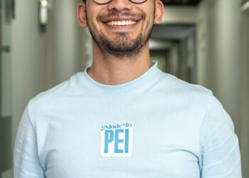 Emprendimiento digital y marca personal: Facultad de Ciencias de la Educación y la Ruta de Emprendimiento Barranqueros lideran formación con enfoque práctico