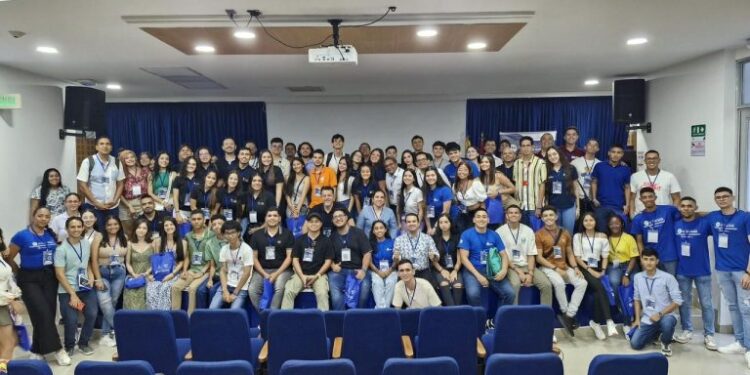 Resultados que fortalecen la academia, la investigación y el liderazgo en Faciem