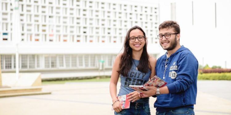 Sistema PQRS de la Universidad Tecnológica de Pereira: canales de atención para la comunidad universitaria y la ciudadanía