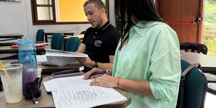 Formación estratégica en seguridad de la información para equipos técnicos de la UTP