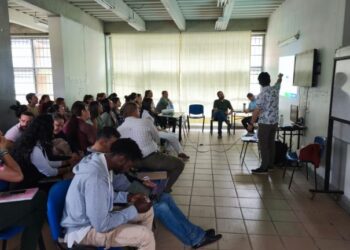 La UTP extiende su estrategia SENATIC a instituciones de educación básica y media en la región