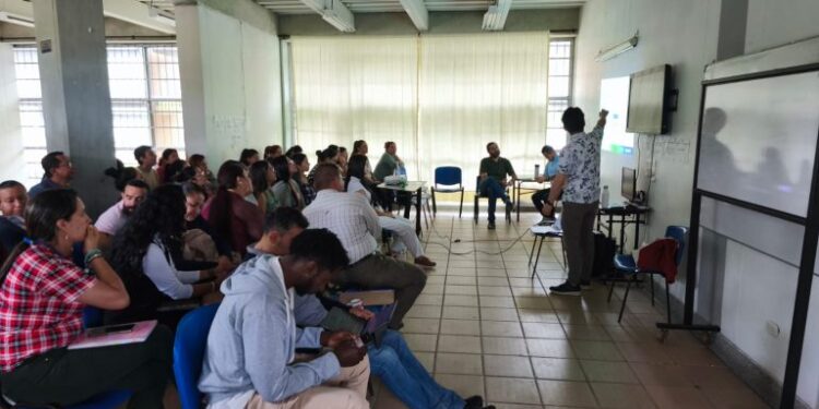 La UTP extiende su estrategia SENATIC a instituciones de educación básica y media en la región